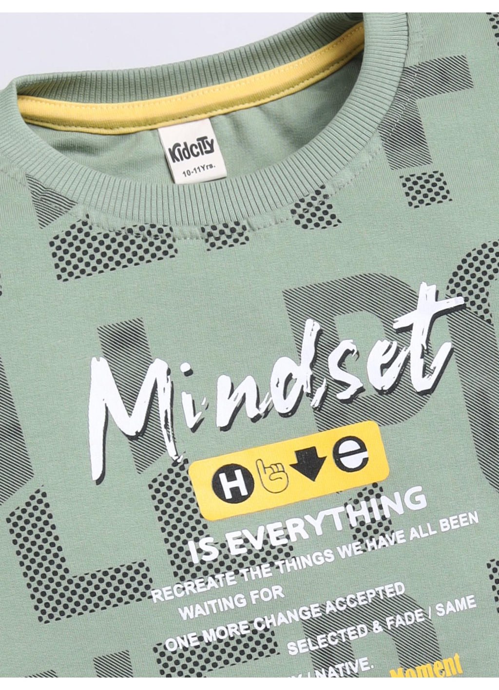 Powerful Mindset Graphic Fleece Sweatshirt