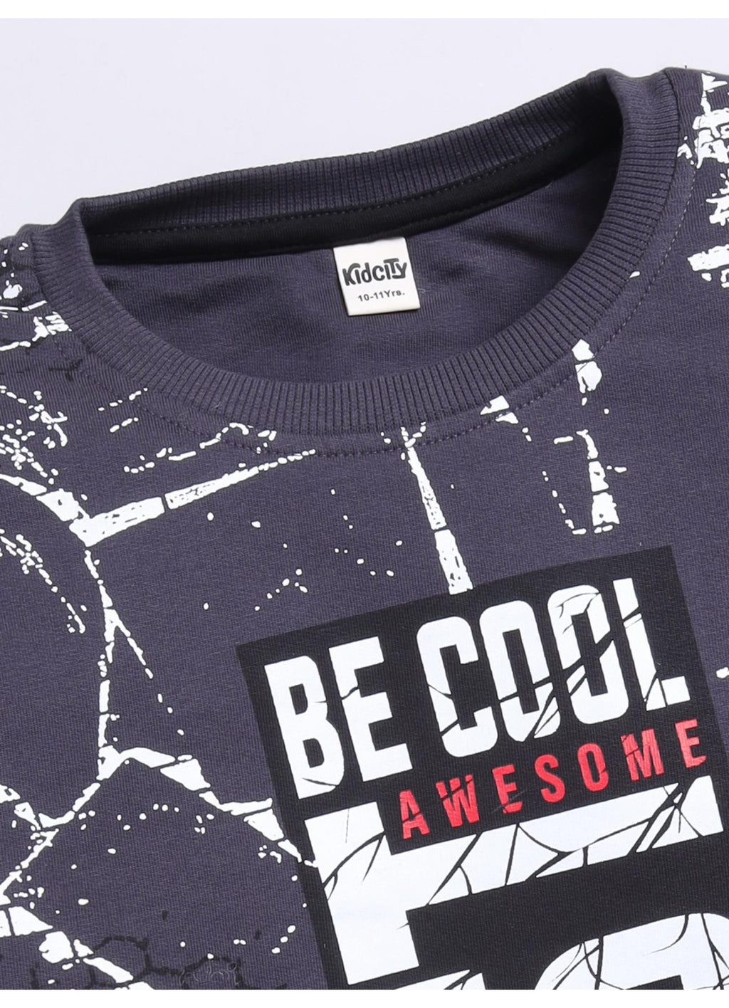 Just Be Cool' Abstract Graphic Sweatshirt