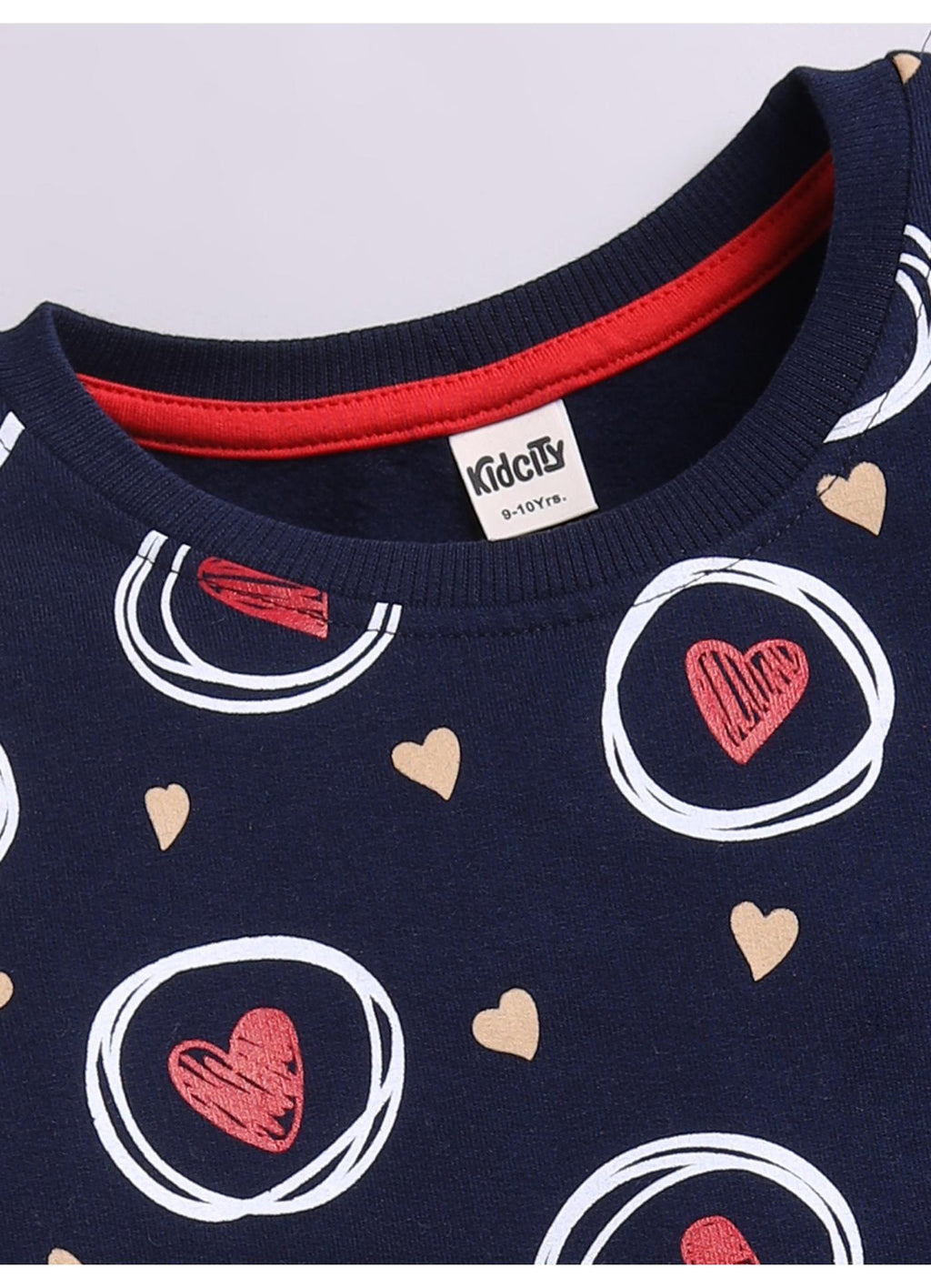 Heart Pattern Pullover Sweatshirt