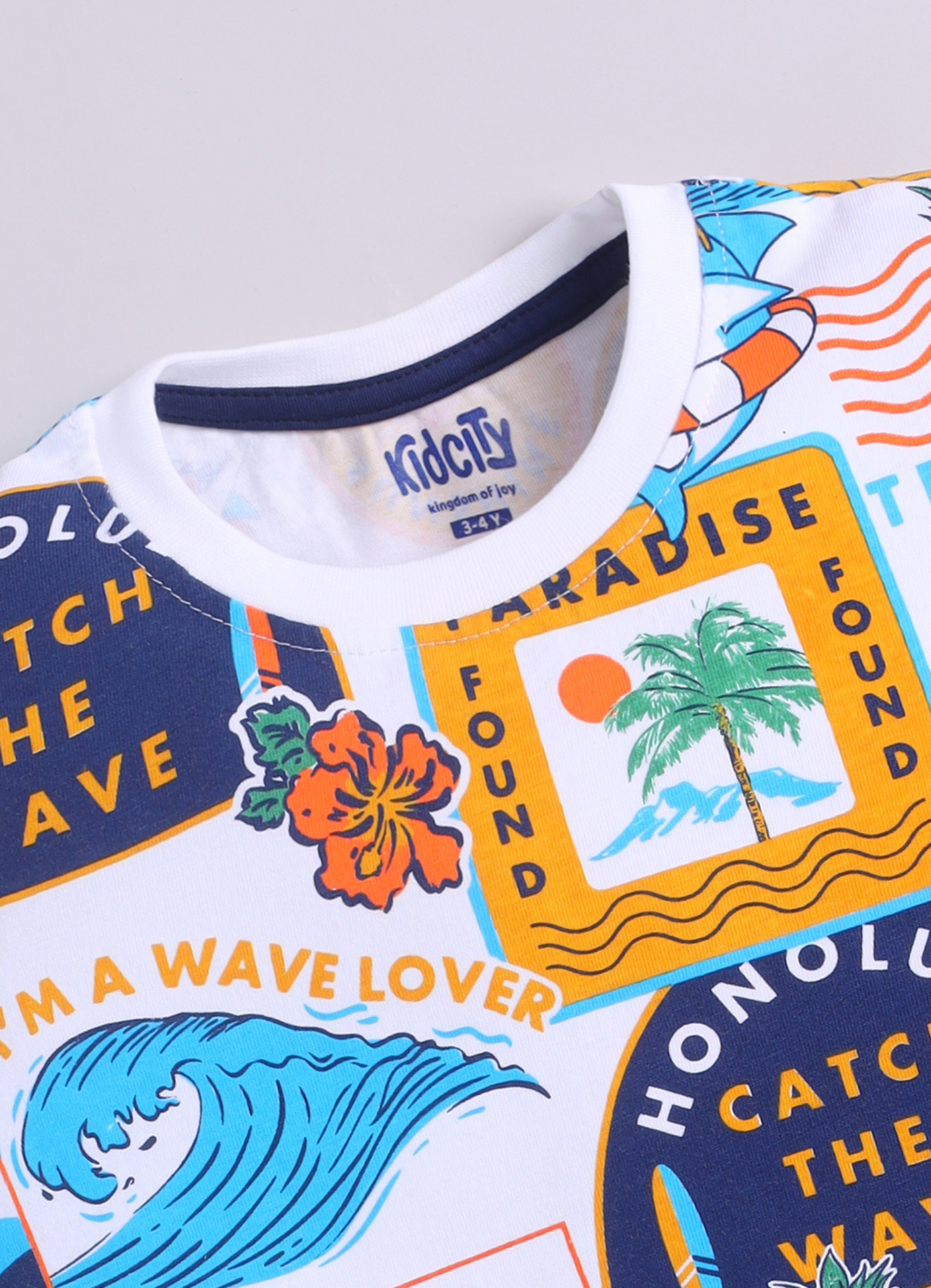 Hawaiian Graphic T-Shirt