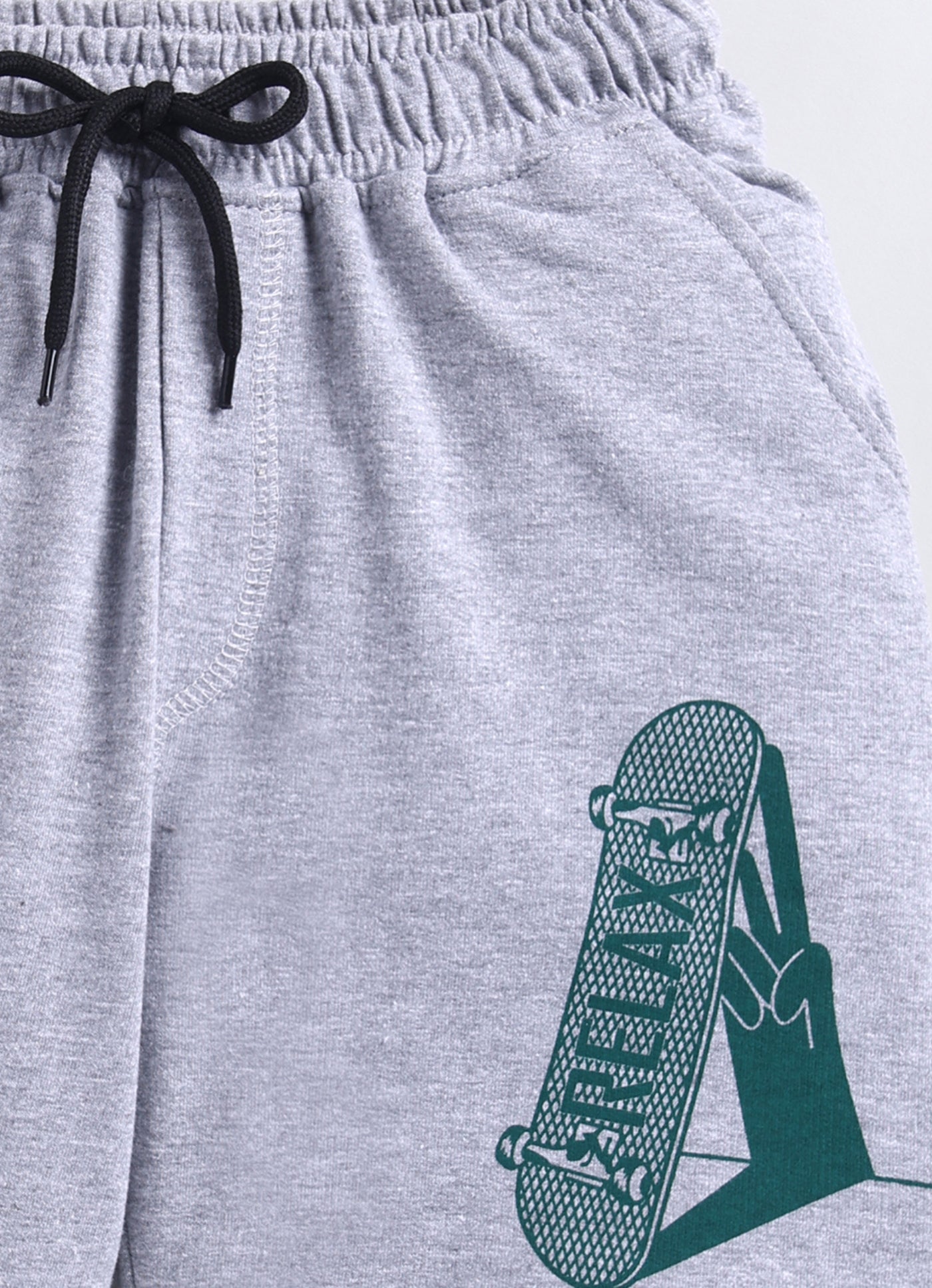 Relax Skateboard Graphic Short