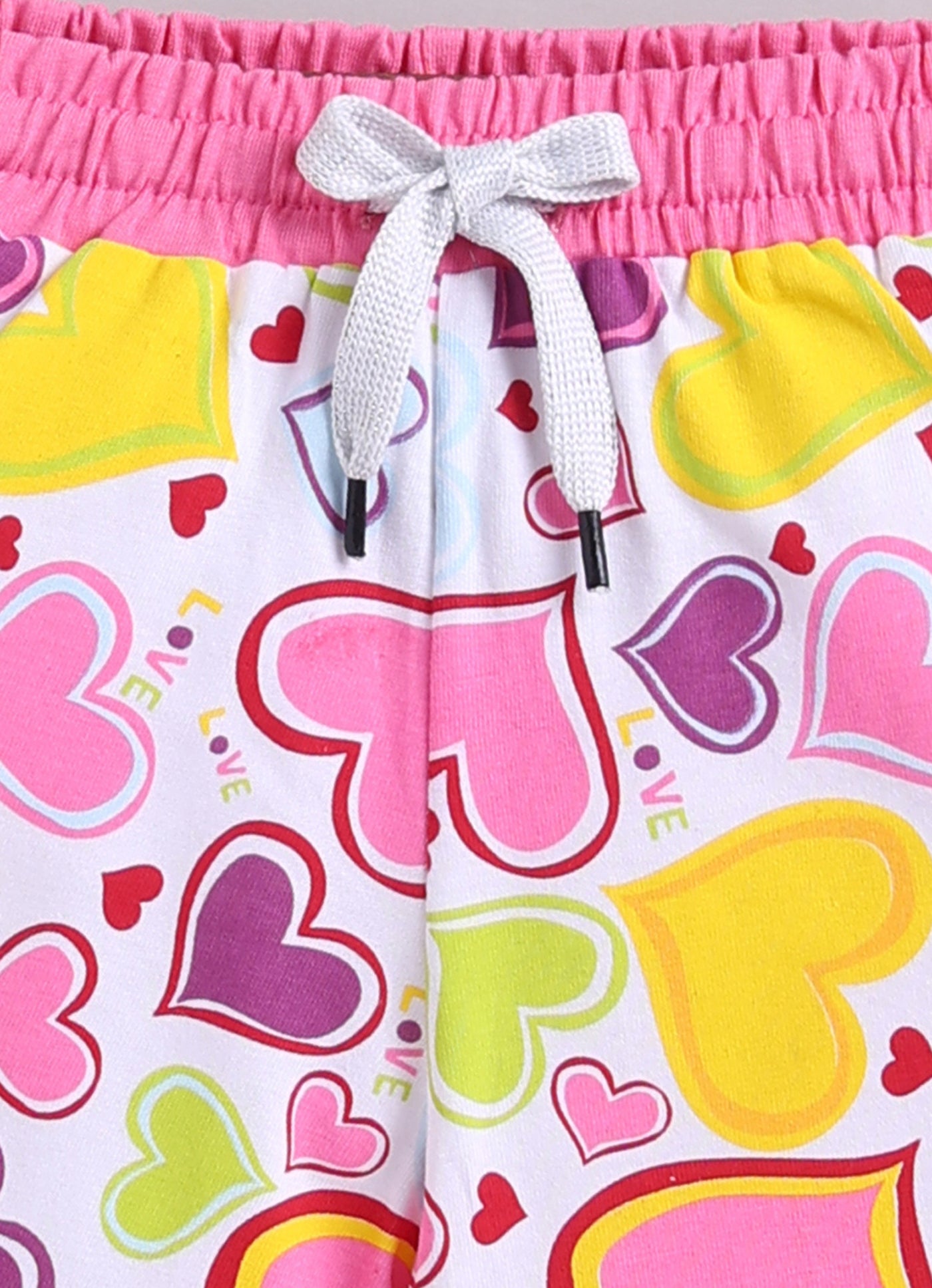 Cute flower printed short