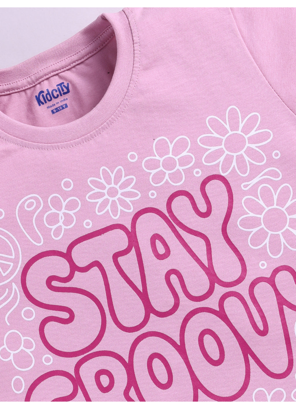 Never Give Up Inspirational Graphic TOP