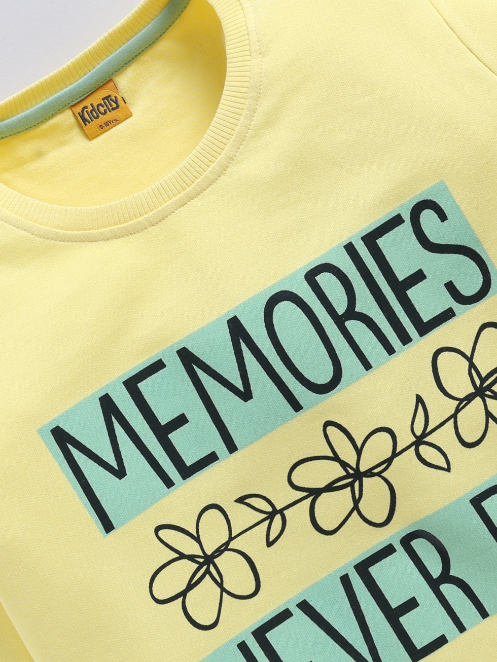 Memories Never Die Floral Printed Sweatshirts