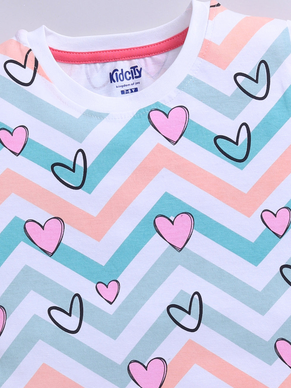 Kidcity Cotton Sinker Chevron & Hearts Printed Allover Print Tops - White zoom view