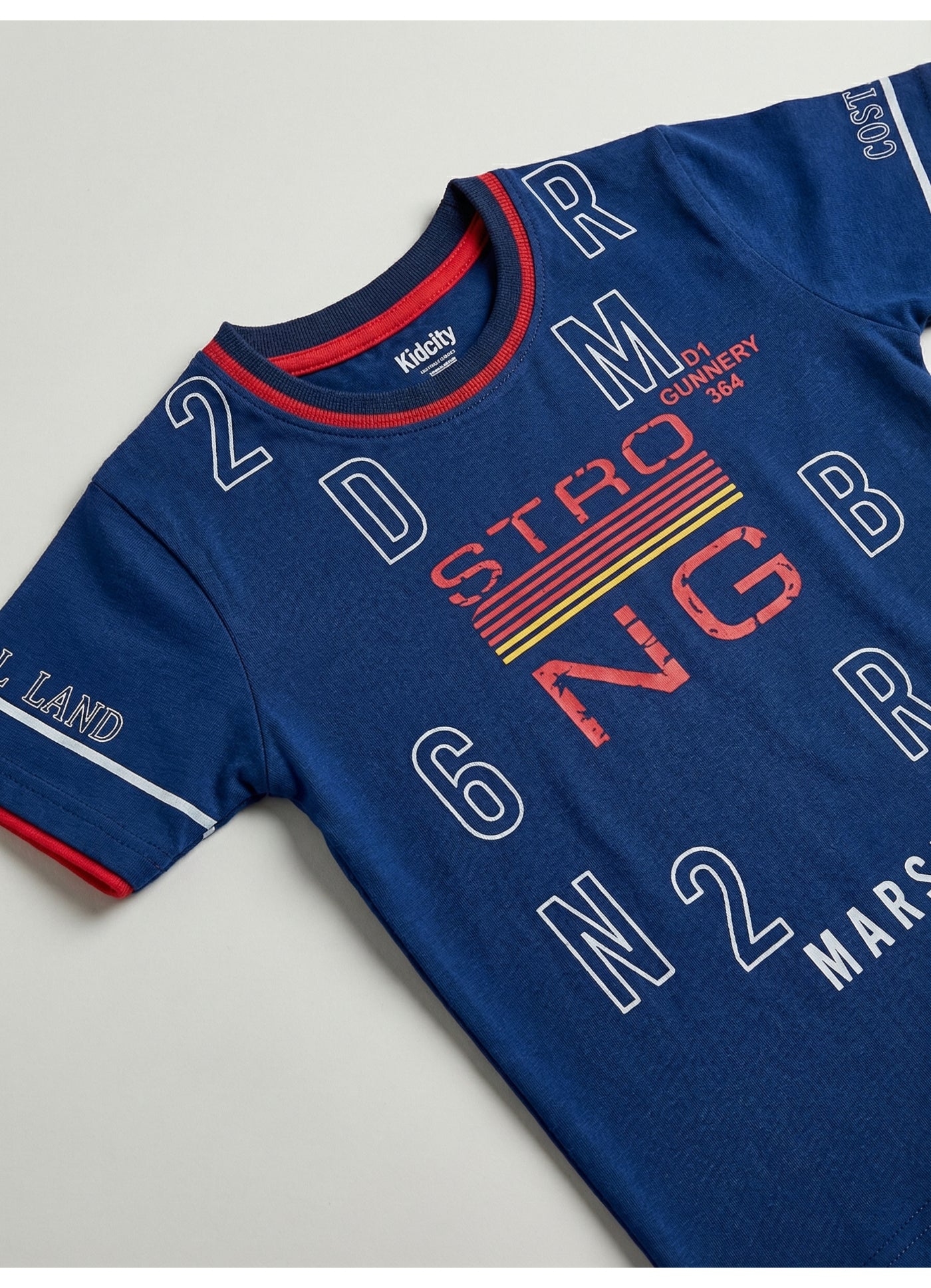 STRONG MARSEILLE Typographic T-Shirt.